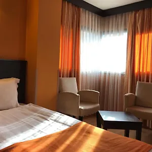 4* Hotel Mim